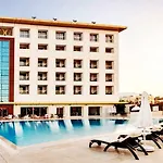 Ada Hotel