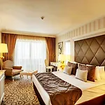 Hotel Ada