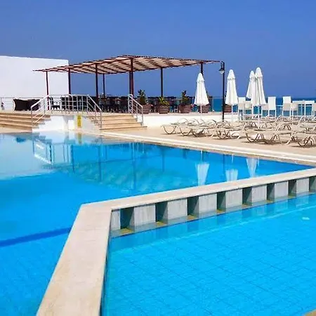 Ada Hotell