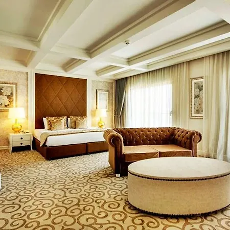 Ada Hotell