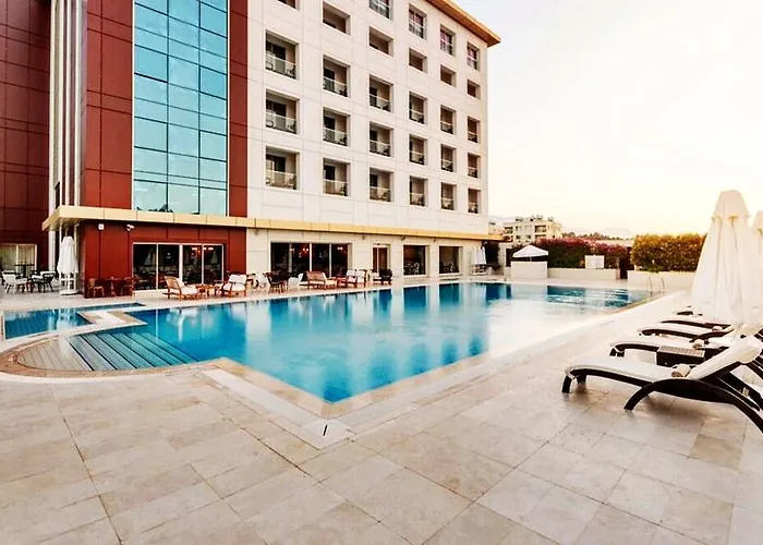 Hotel Ada 3*